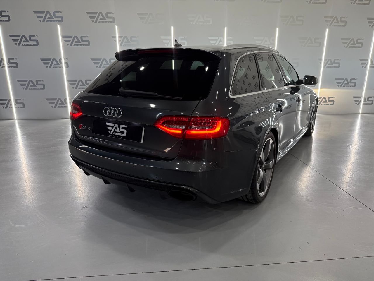 Imagen 4 del Audi RS4 en Auto Select Edition, Figueres