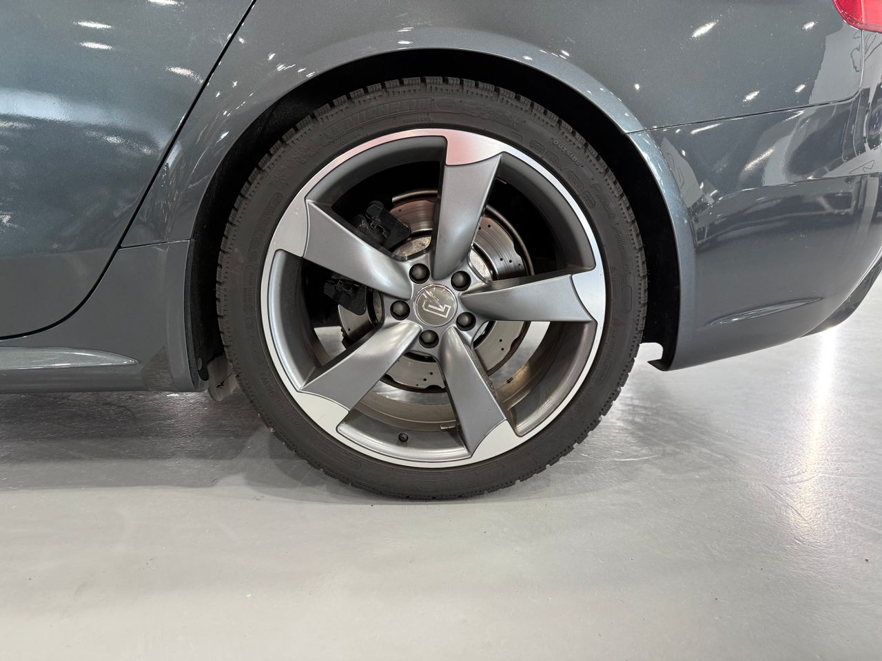 Imagen 46 del Audi RS4 en Auto Select Edition, Figueres