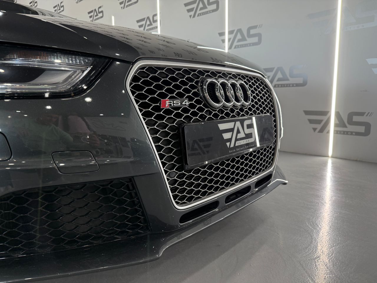 Imagen 42 del Audi RS4 en Auto Select Edition, Figueres