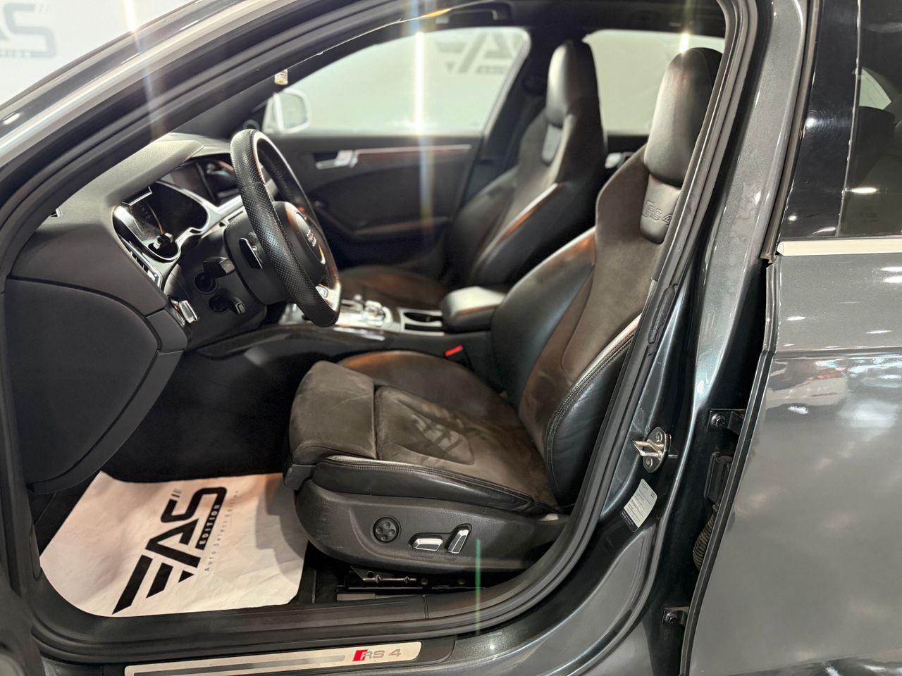 Imagen 105 del Audi RS4 en Auto Select Edition, Figueres