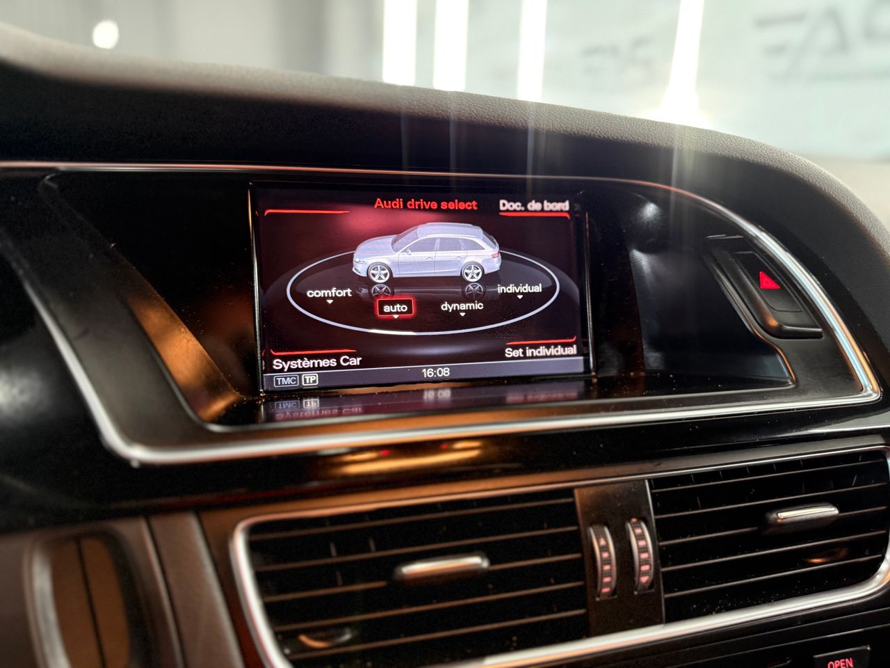 Imagen 75 del Audi RS4 en Auto Select Edition, Figueres