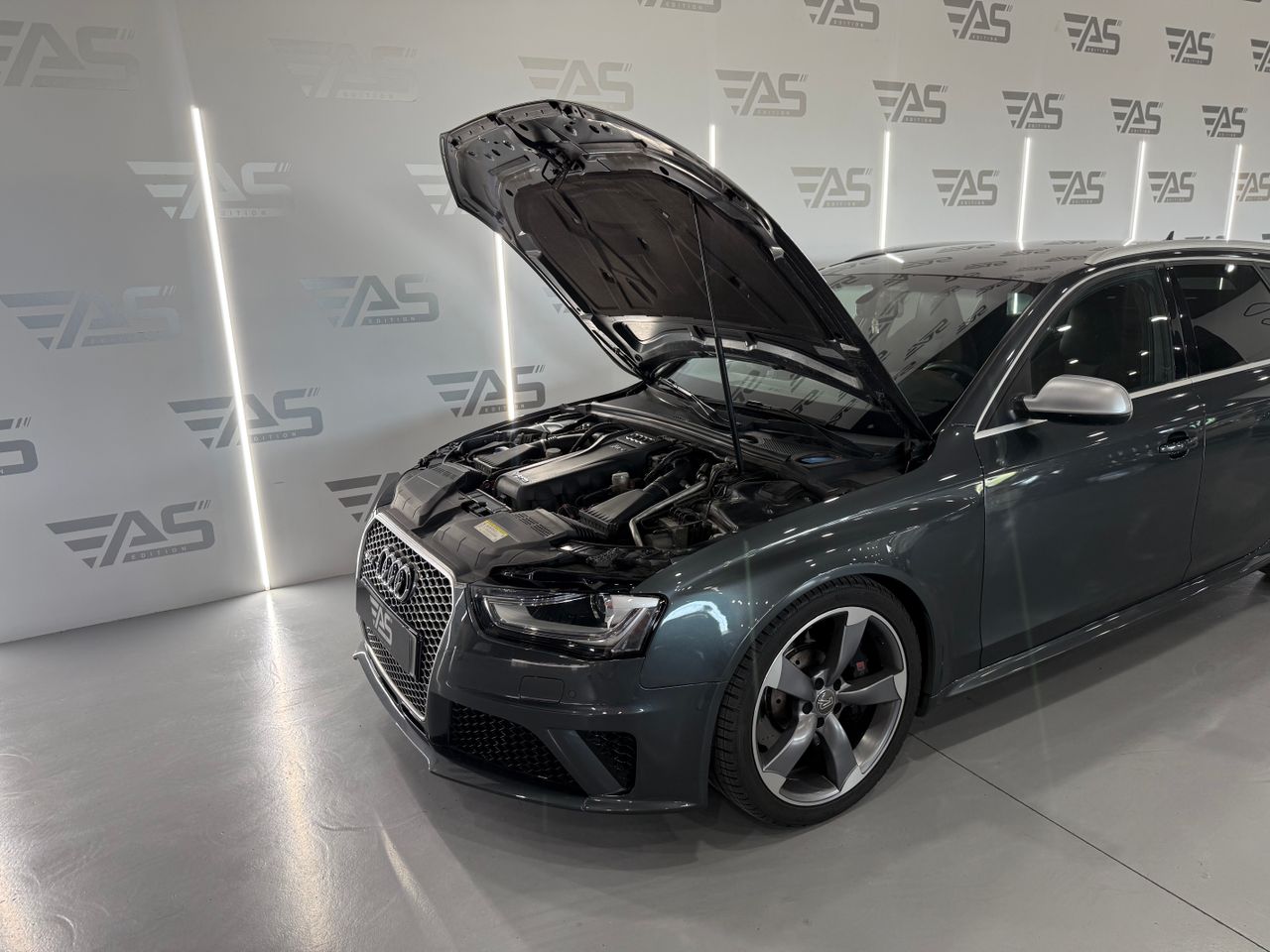 Imagen 54 del Audi RS4 en Auto Select Edition, Figueres