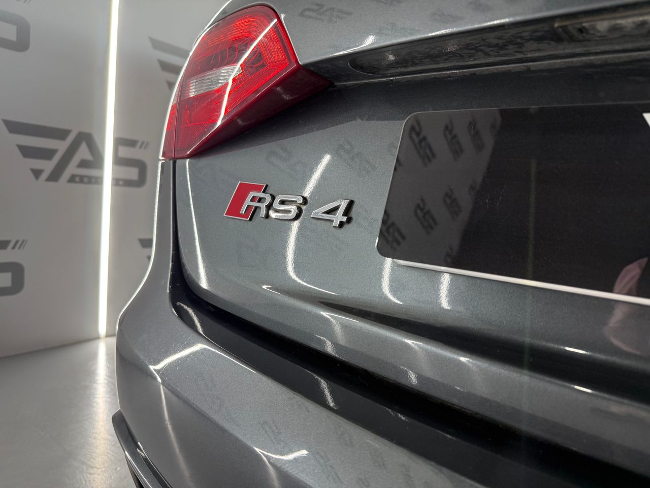 Imagen 32 del Audi RS4 en Auto Select Edition, Figueres