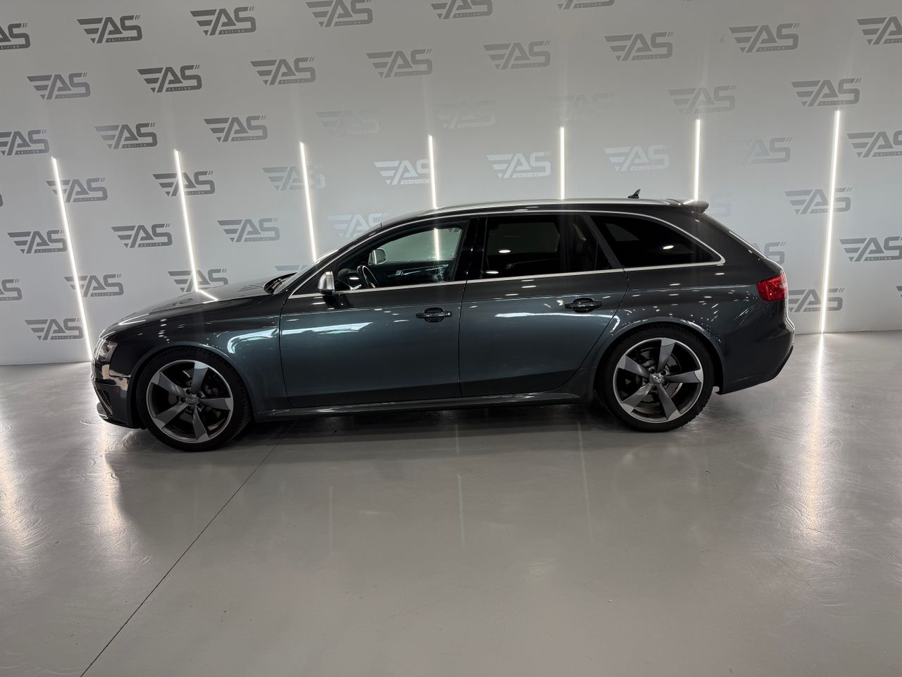 Imagen 6 del Audi RS4 en Auto Select Edition, Figueres