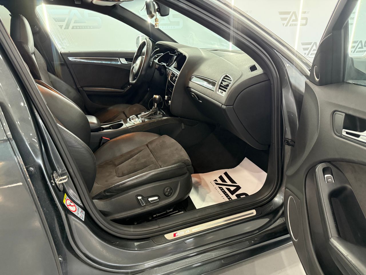 Imagen 144 del Audi RS4 en Auto Select Edition, Figueres
