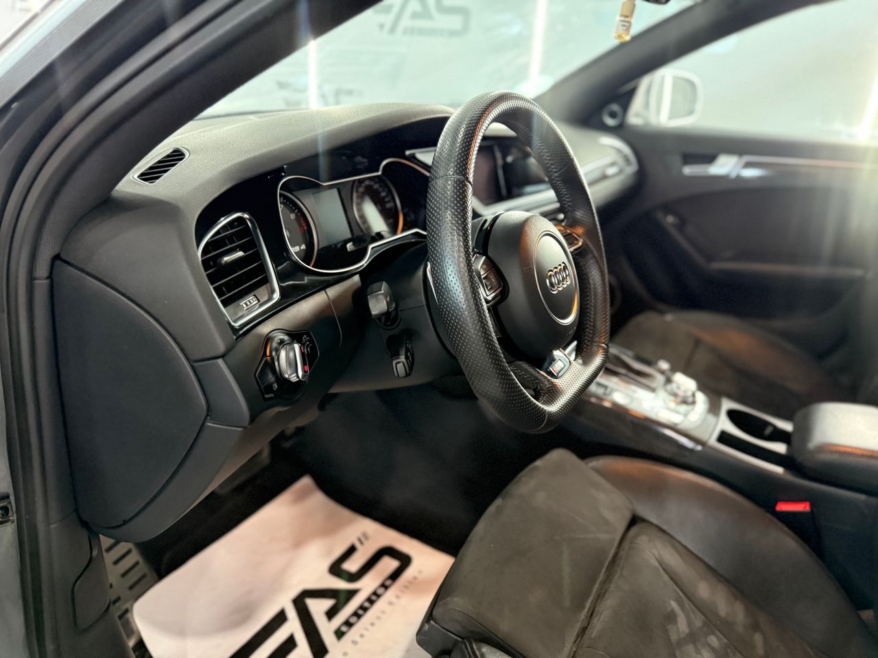 Imagen 106 del Audi RS4 en Auto Select Edition, Figueres