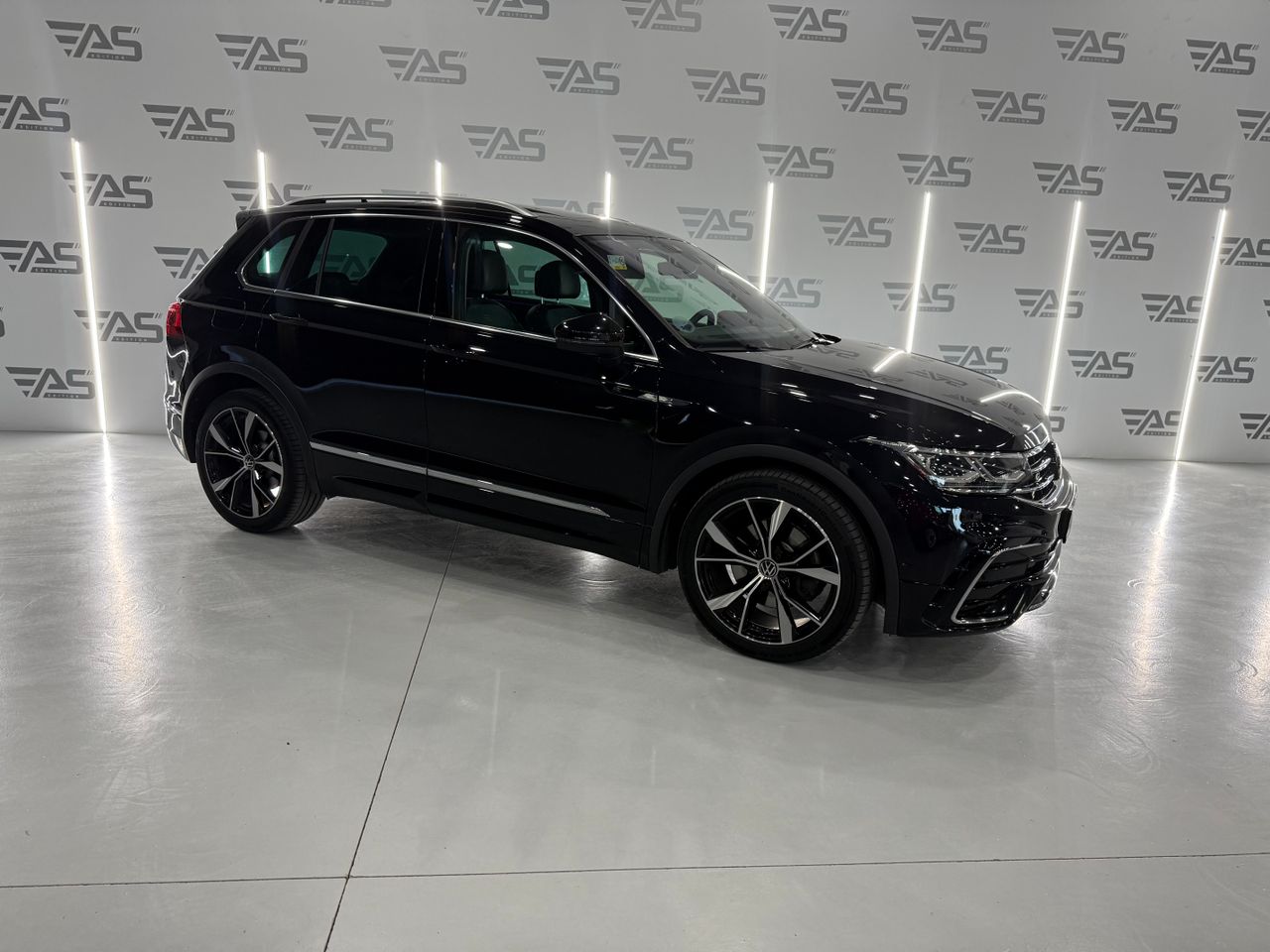 Imagen 3 del Volkswagen Tiguan en Auto Select Edition, Figueres