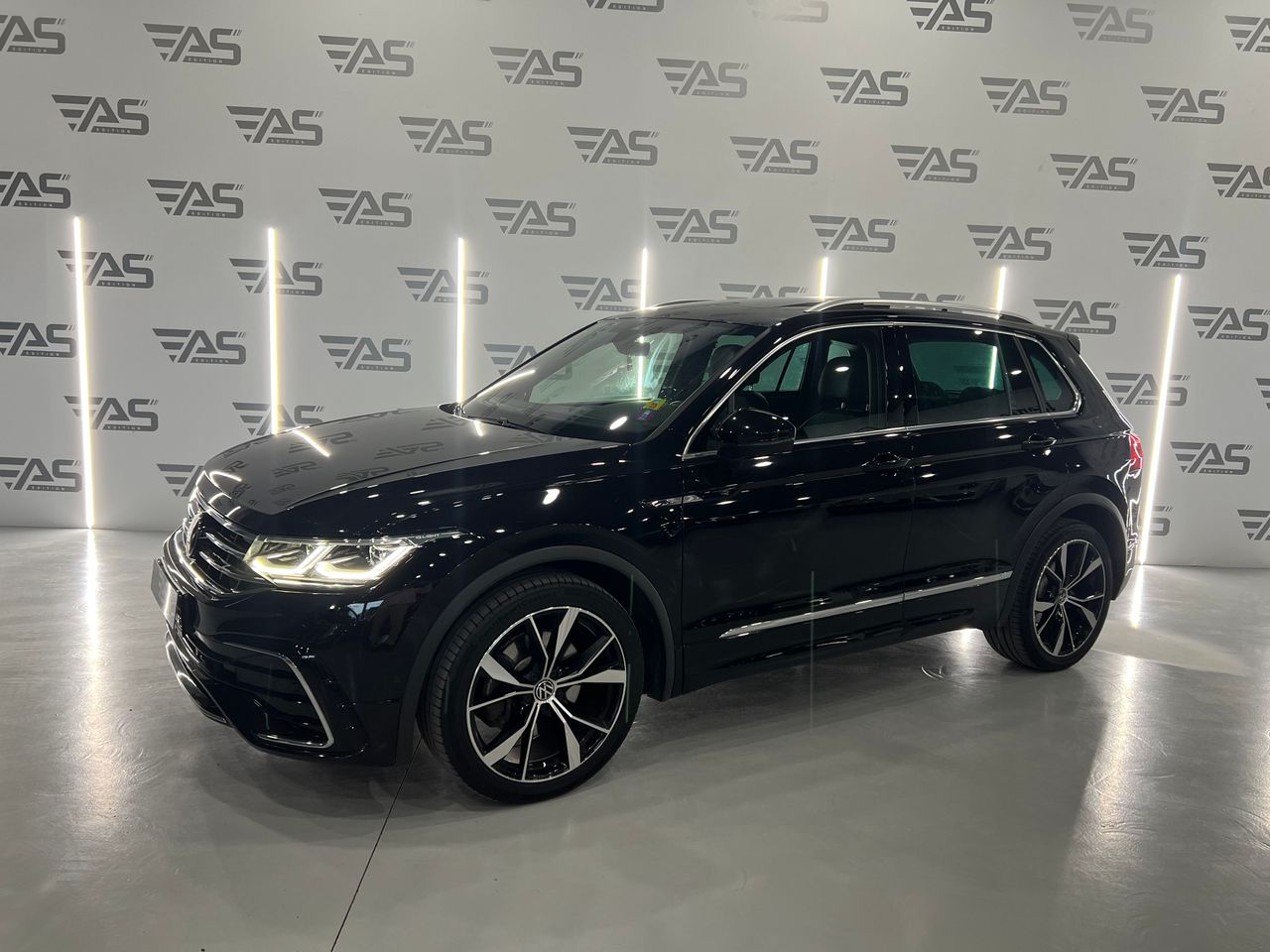 Imagen 1 del Volkswagen Tiguan en Auto Select Edition, Figueres