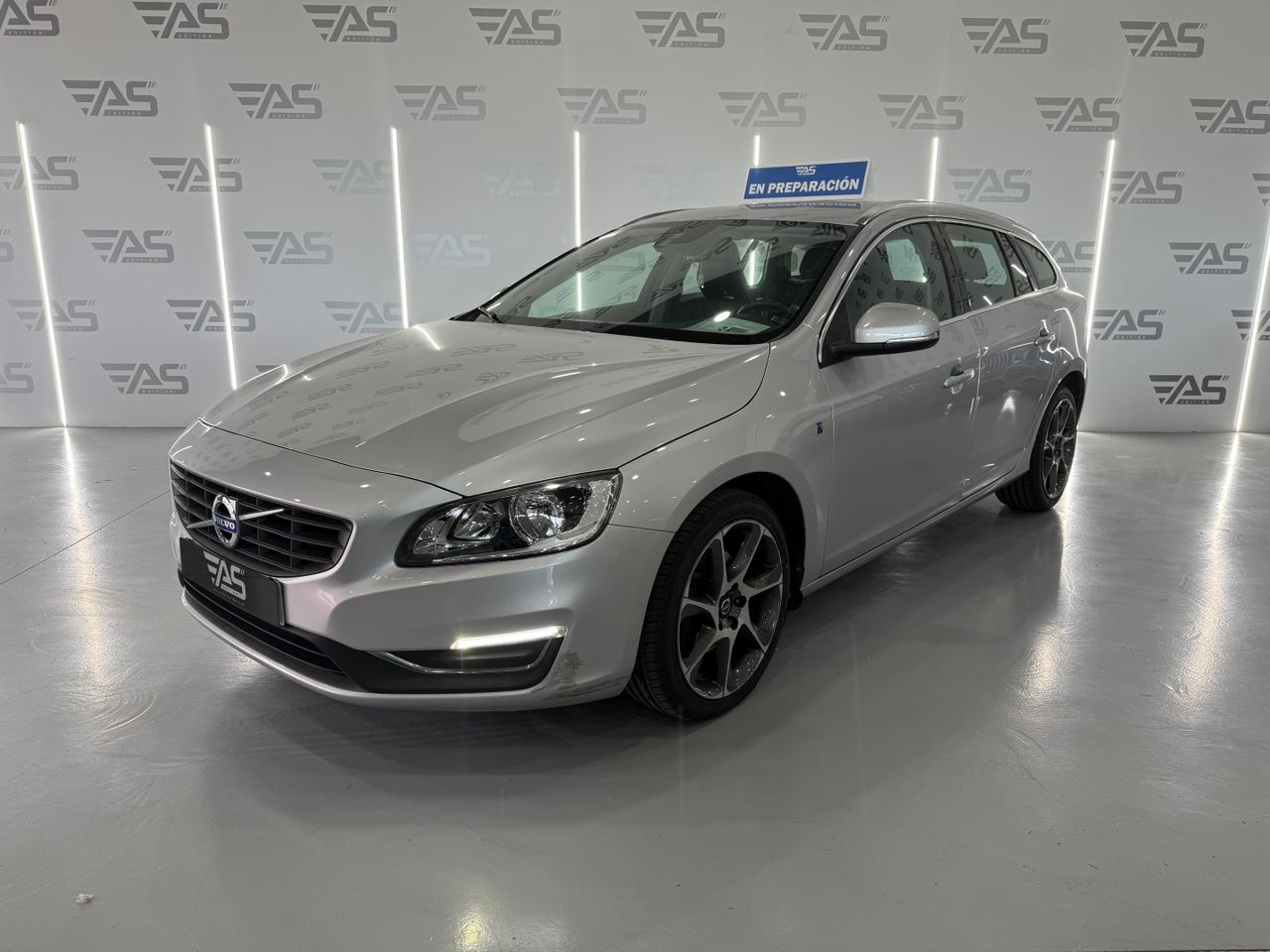 Imagen 1 del Volvo V60 en Auto Select Edition, Figueres