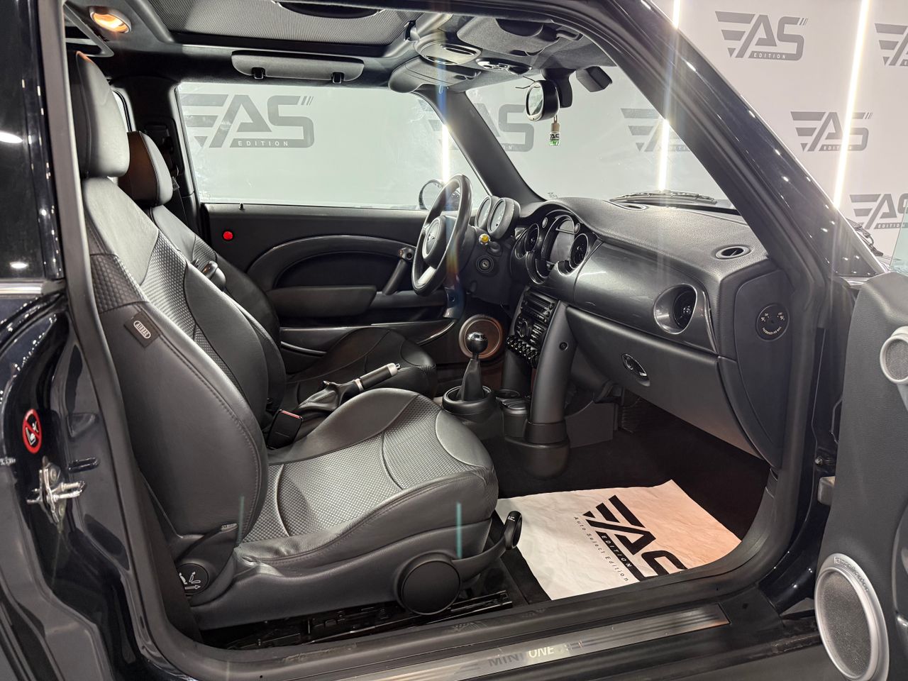 Imagen 42 del MINI MINI en Auto Select Edition, Figueres