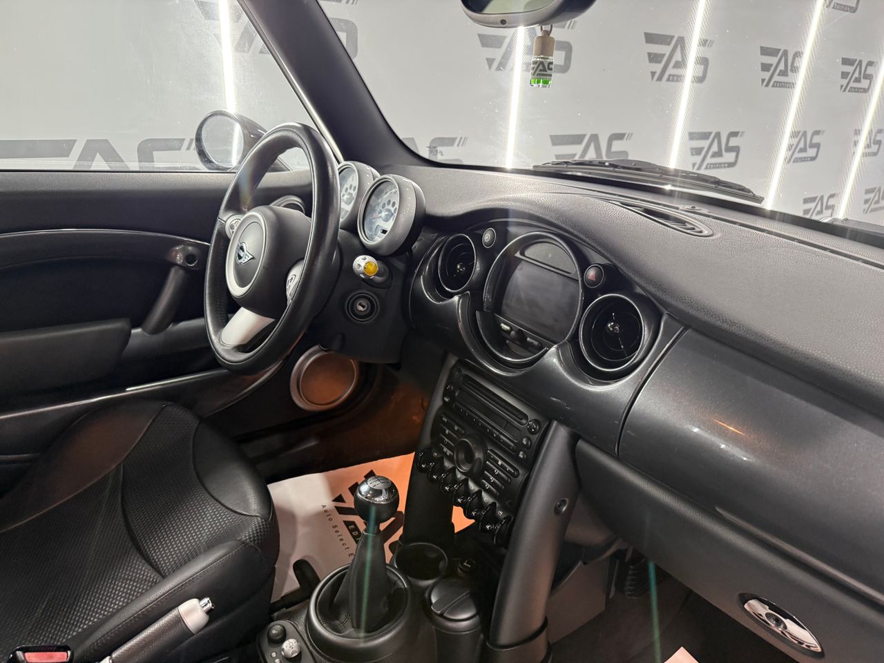 Imagen 45 del MINI MINI en Auto Select Edition, Figueres