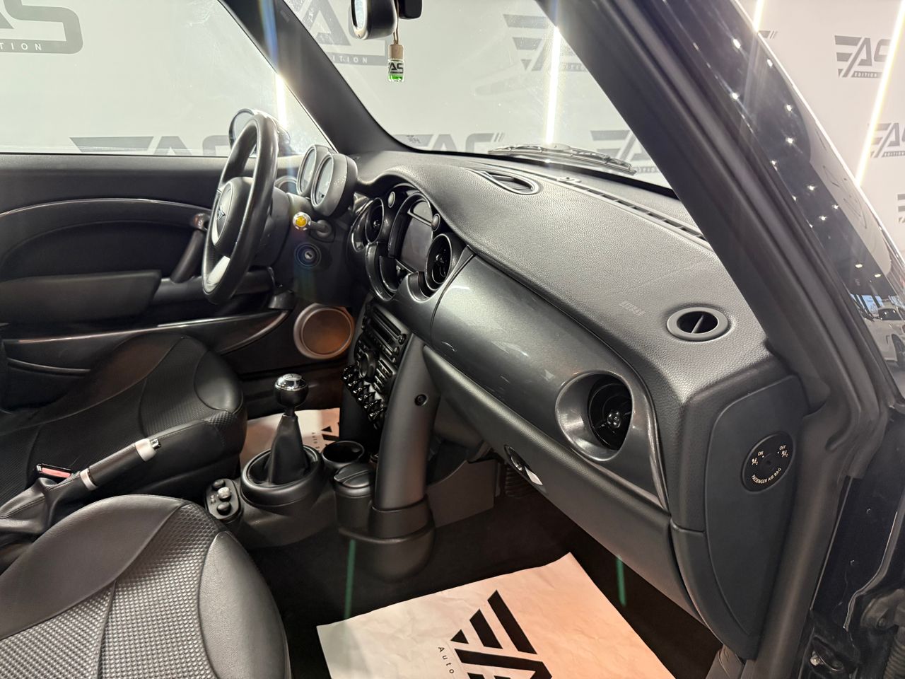 Imagen 43 del MINI MINI en Auto Select Edition, Figueres