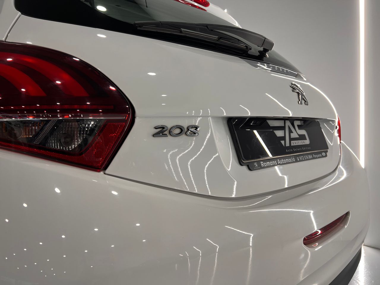 Imagen 34 del Peugeot 208 en Auto Select Edition, Figueres