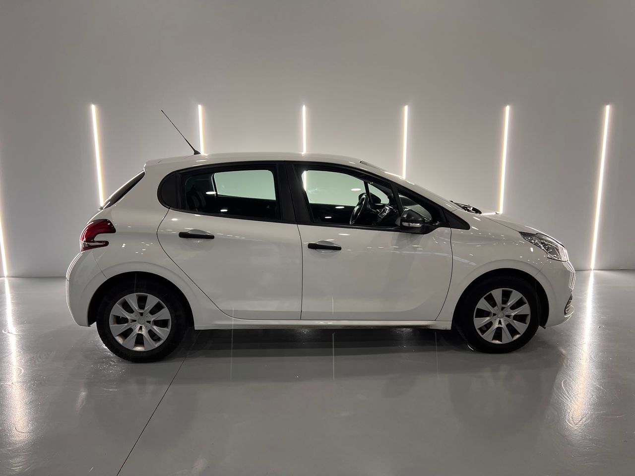 Imagen 7 del Peugeot 208 en Auto Select Edition, Figueres