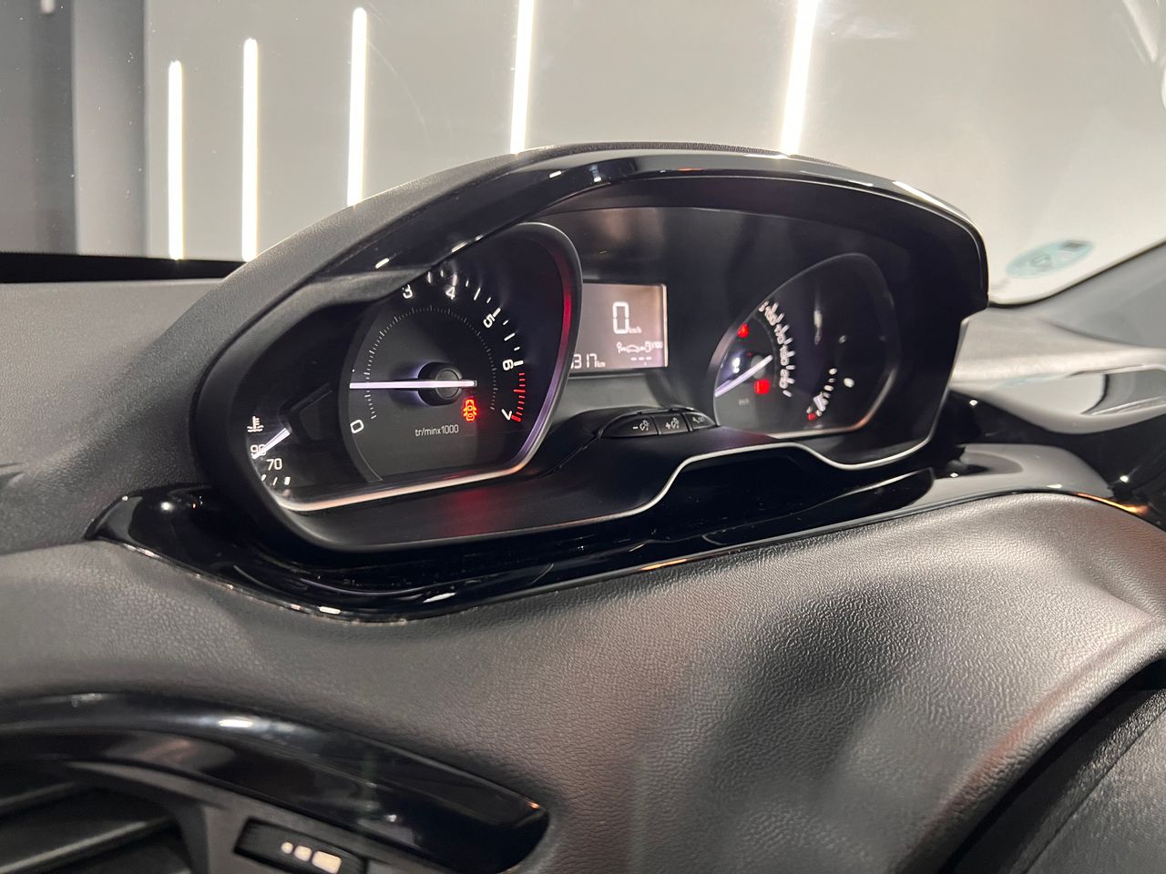 Imagen 82 del Peugeot 208 en Auto Select Edition, Figueres