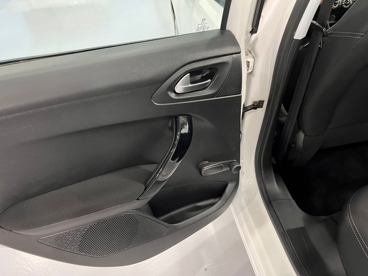 Imagen 60 del Peugeot 208 en Auto Select Edition, Figueres