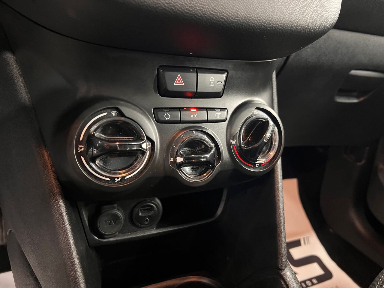 Imagen 80 del Peugeot 208 en Auto Select Edition, Figueres
