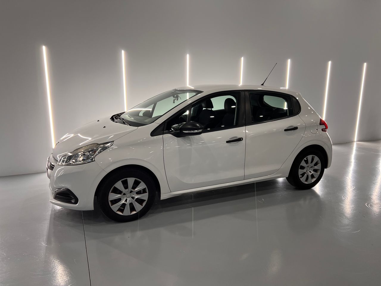 Imagen 5 del Peugeot 208 en Auto Select Edition, Figueres