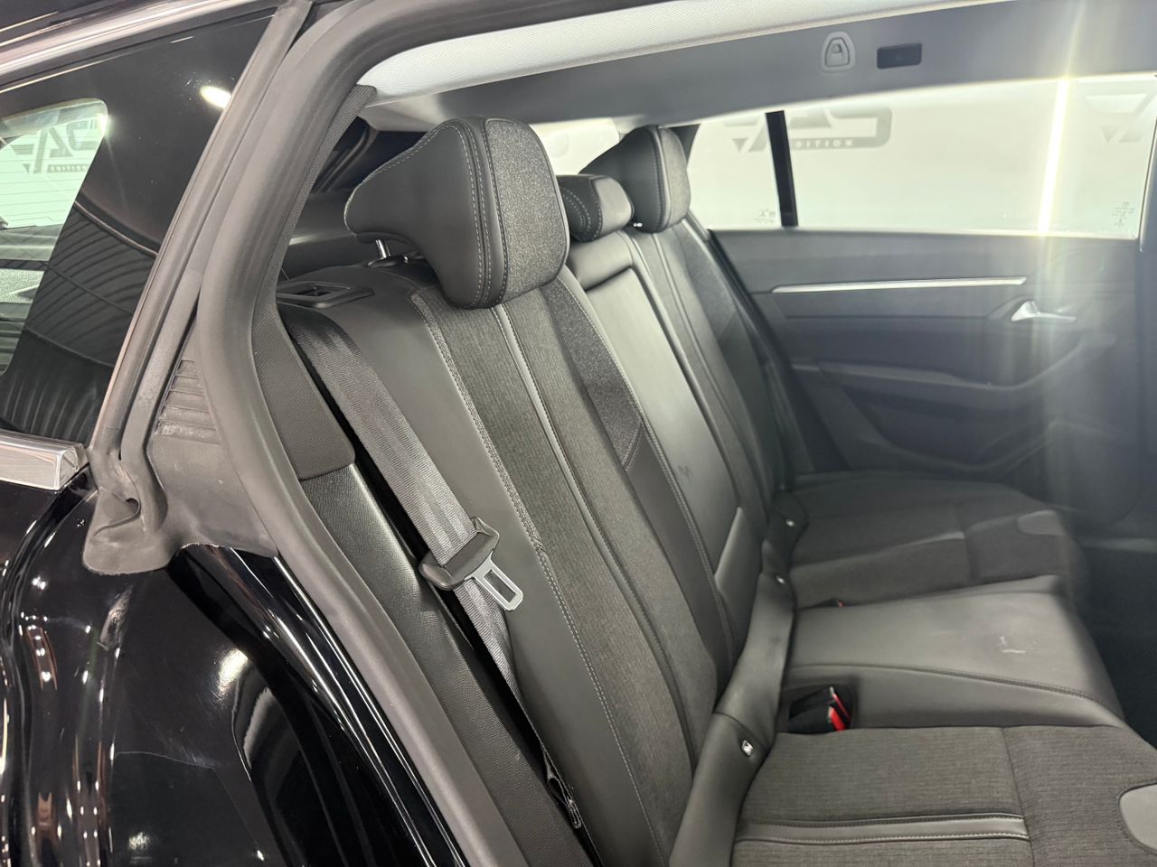 Imagen 117 del Peugeot 508 en Auto Select Edition, Figueres