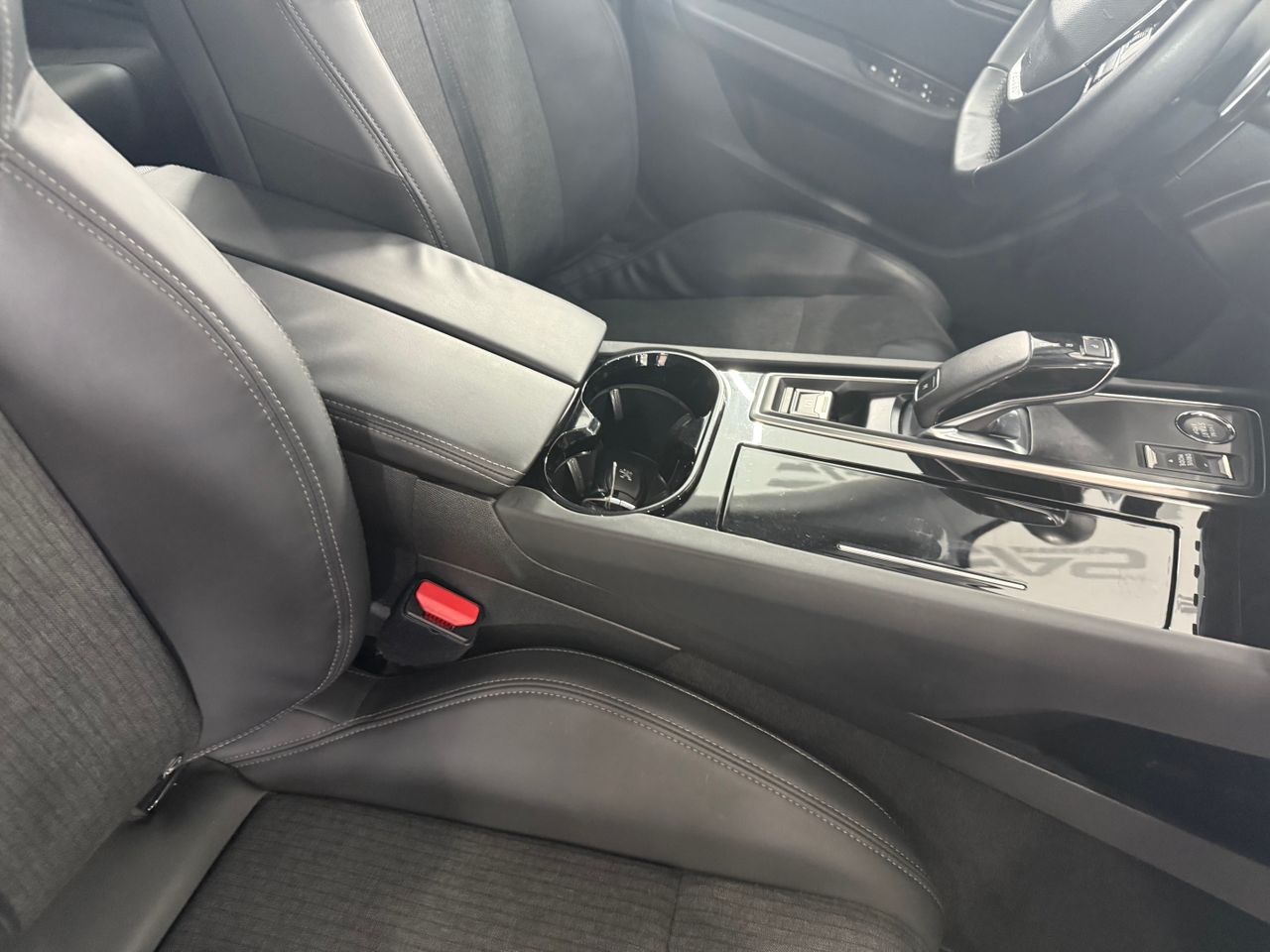 Imagen 111 del Peugeot 508 en Auto Select Edition, Figueres