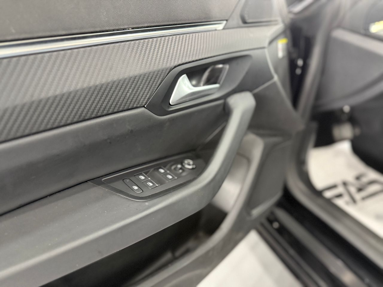 Imagen 79 del Peugeot 508 en Auto Select Edition, Figueres