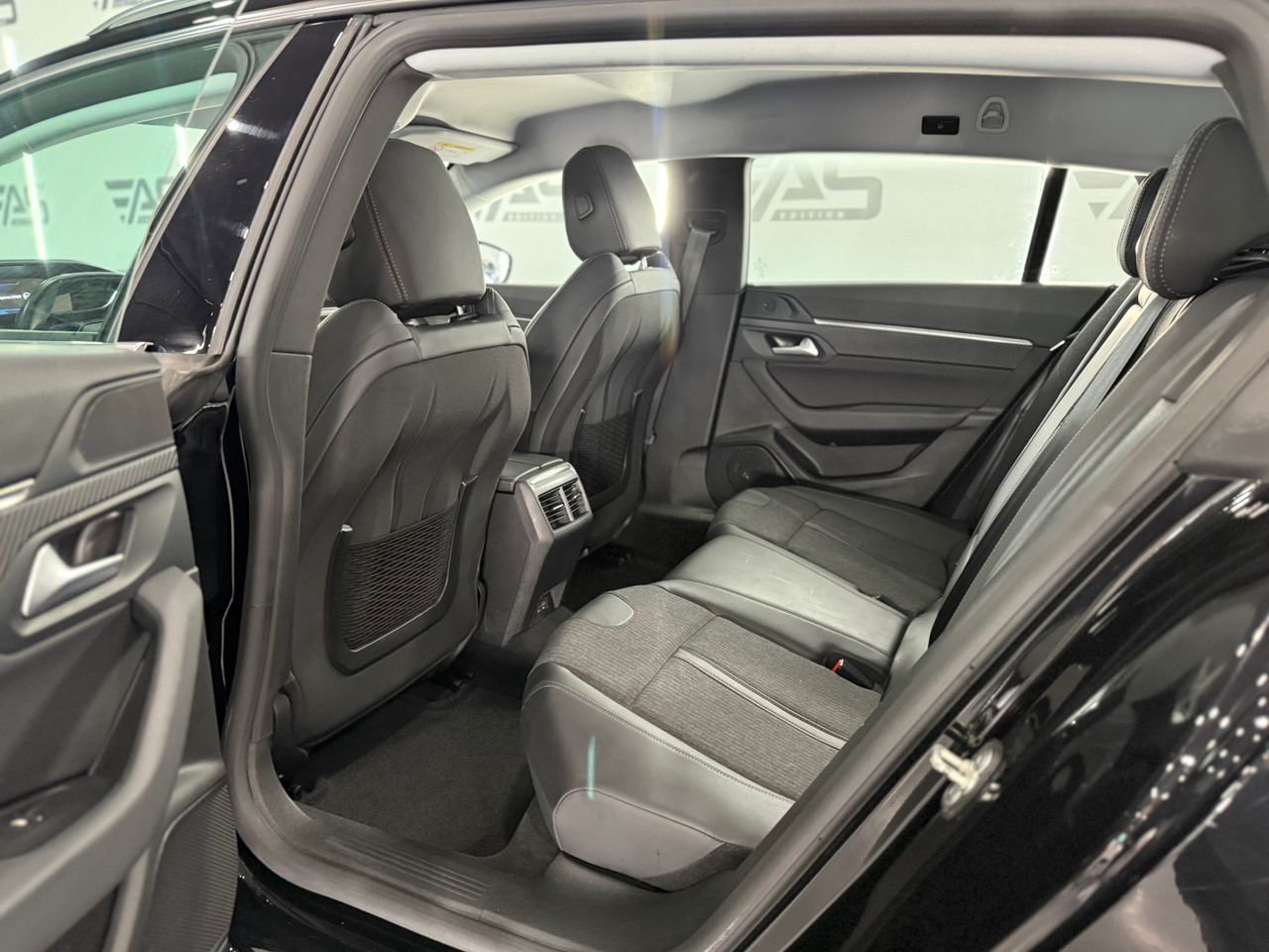 Imagen 65 del Peugeot 508 en Auto Select Edition, Figueres
