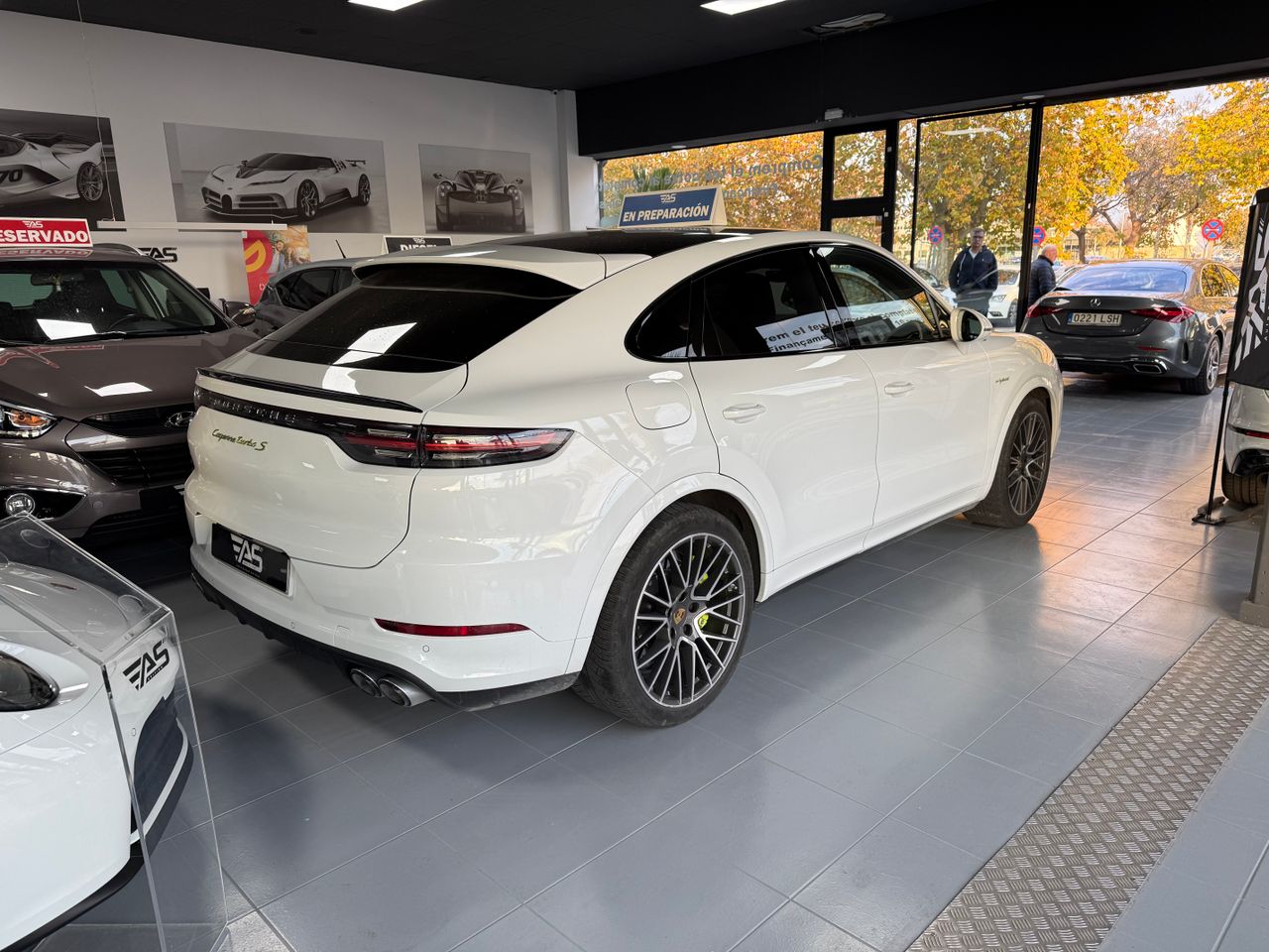 Imagen 5 del Porsche Cayenne en Auto Select Edition, Figueres