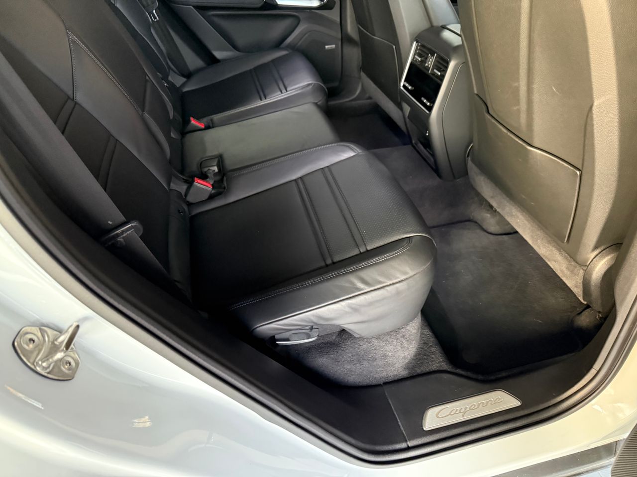 Imagen 13 del Porsche Cayenne en Auto Select Edition, Figueres