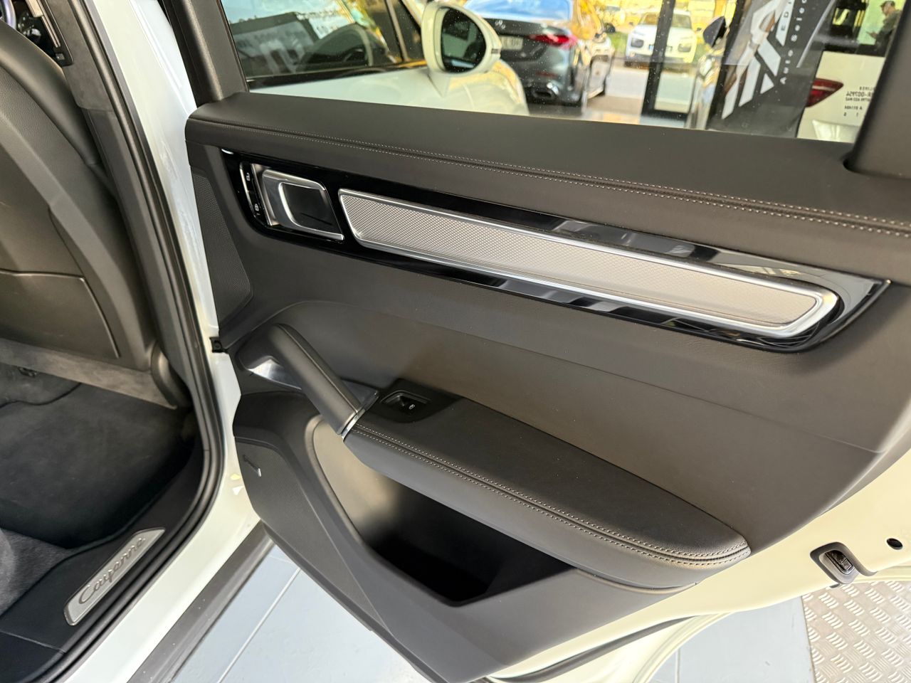 Imagen 12 del Porsche Cayenne en Auto Select Edition, Figueres