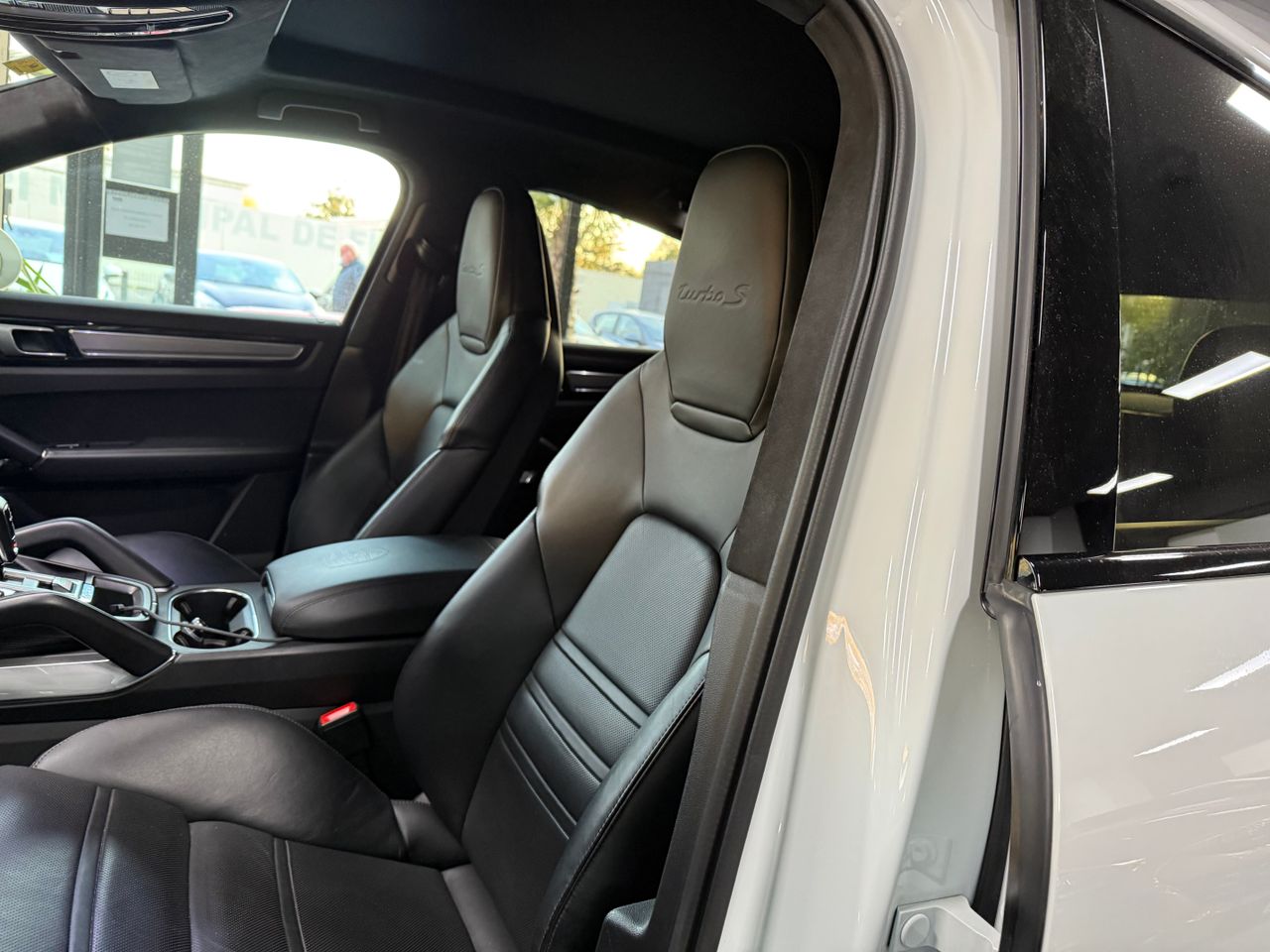 Imagen 22 del Porsche Cayenne en Auto Select Edition, Figueres