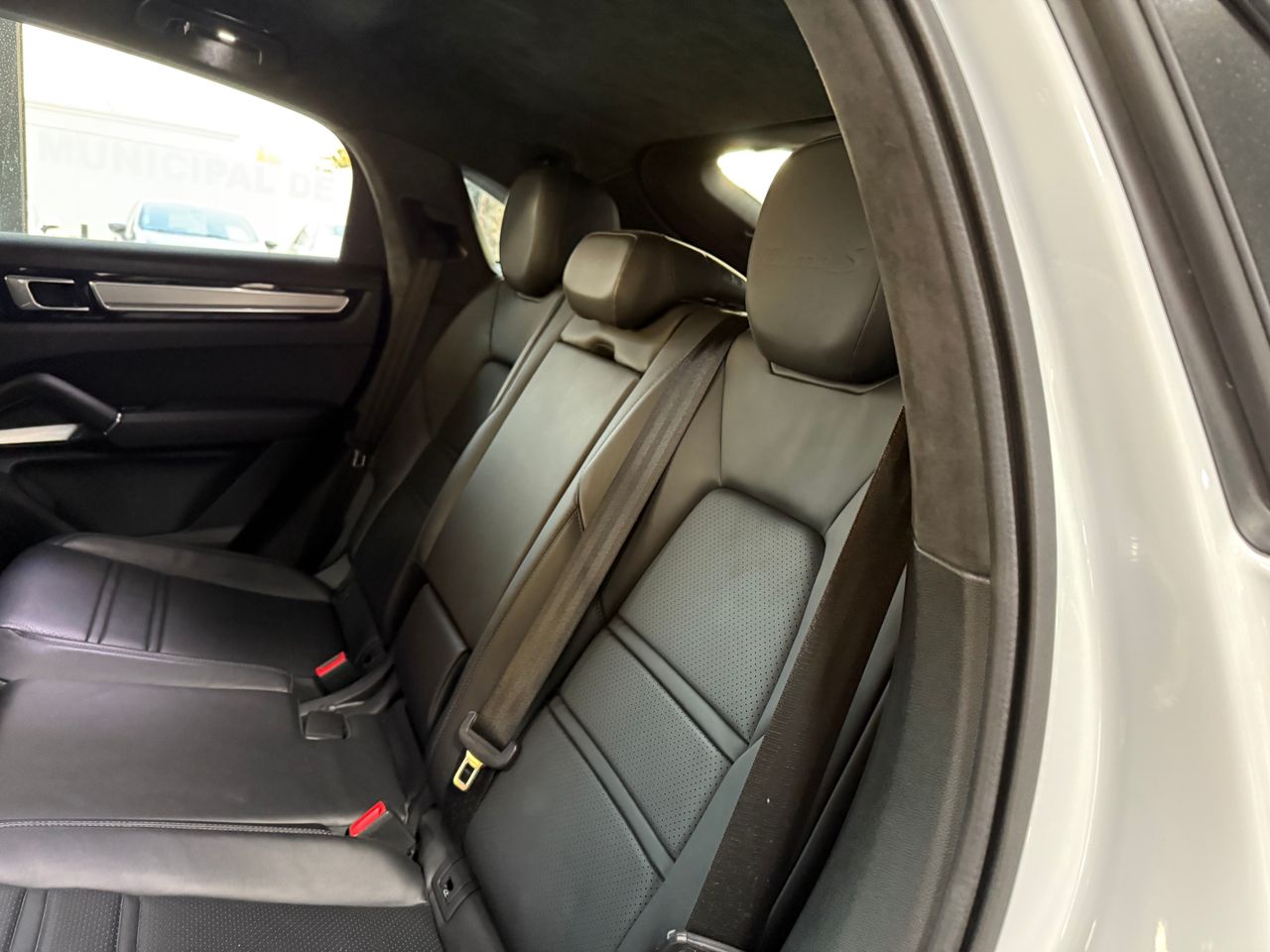 Imagen 19 del Porsche Cayenne en Auto Select Edition, Figueres