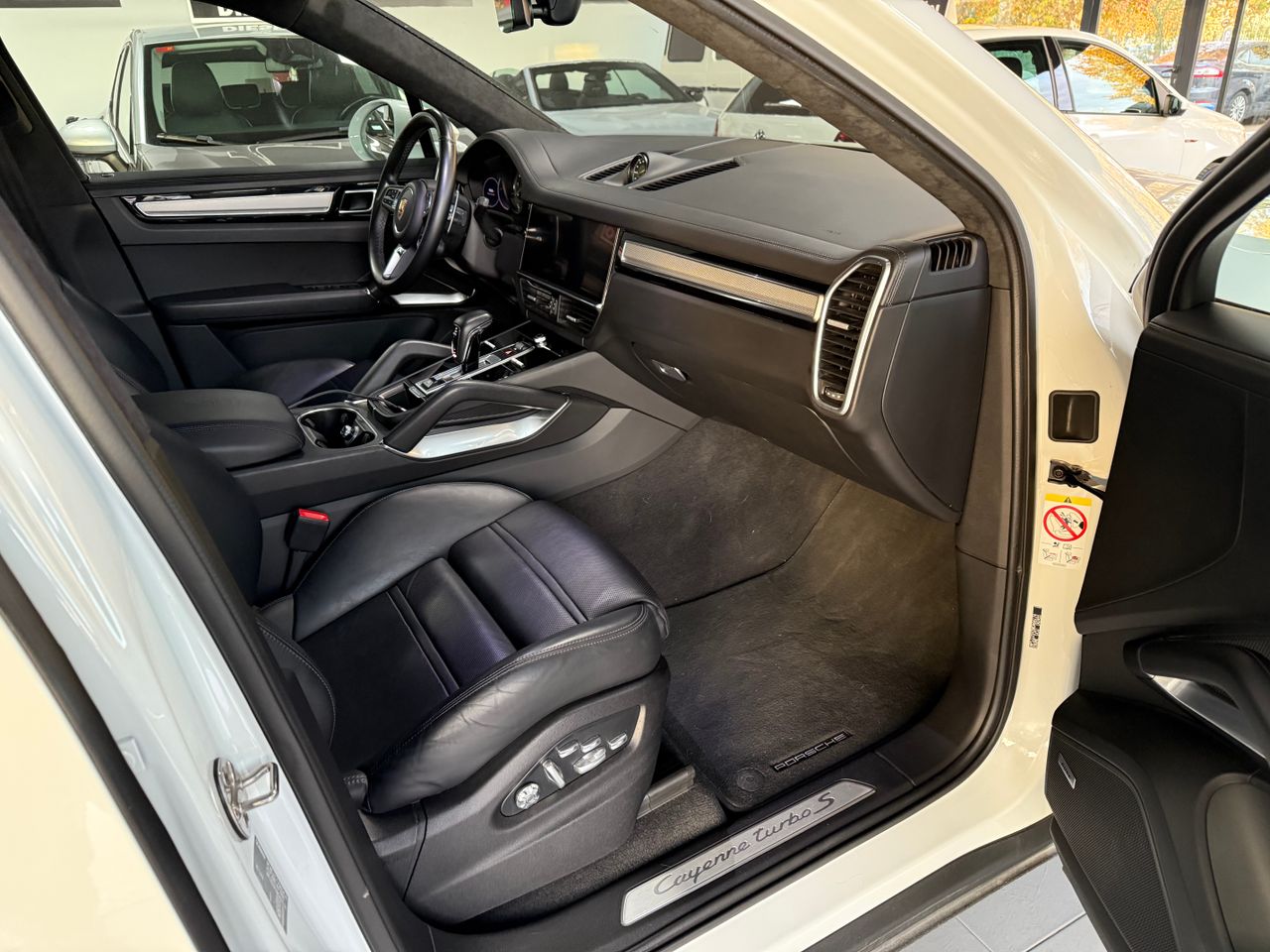 Imagen 6 del Porsche Cayenne en Auto Select Edition, Figueres