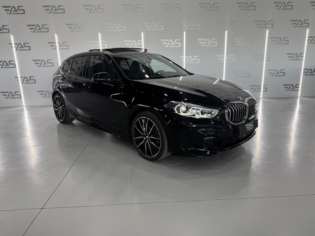 Imagen 3 del BMW Serie 1 en Auto Select Edition, Figueres