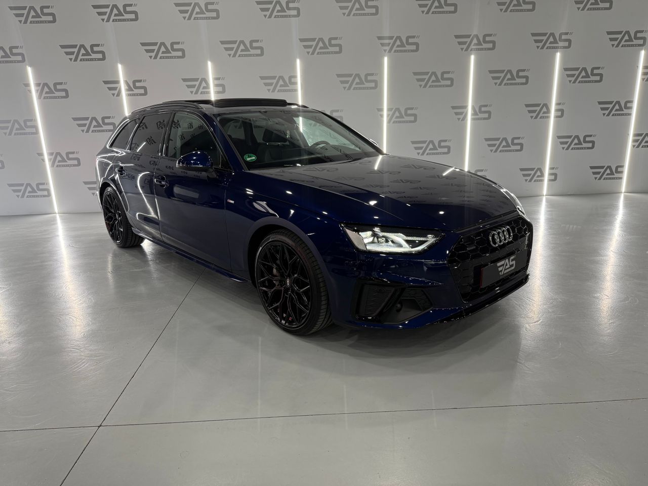Imagen 3 del Audi A4 en Auto Select Edition, Figueres