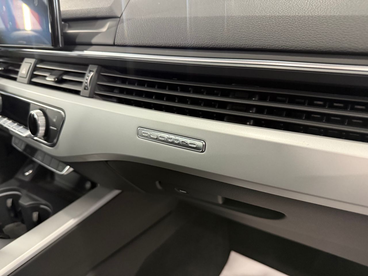 Imagen 141 del Audi A4 en Auto Select Edition, Figueres