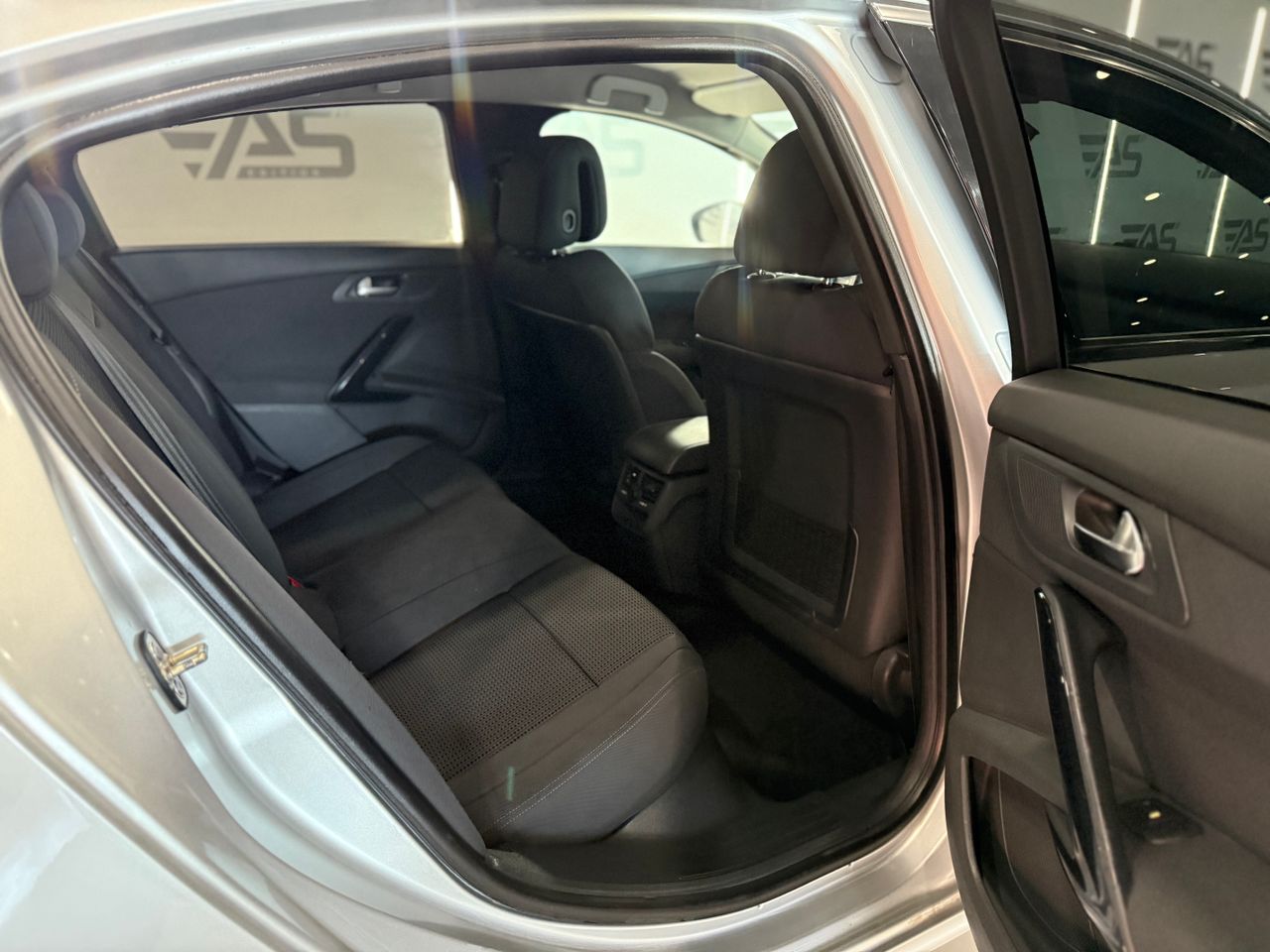 Imagen 163 del Peugeot 508 en Auto Select Edition, Figueres