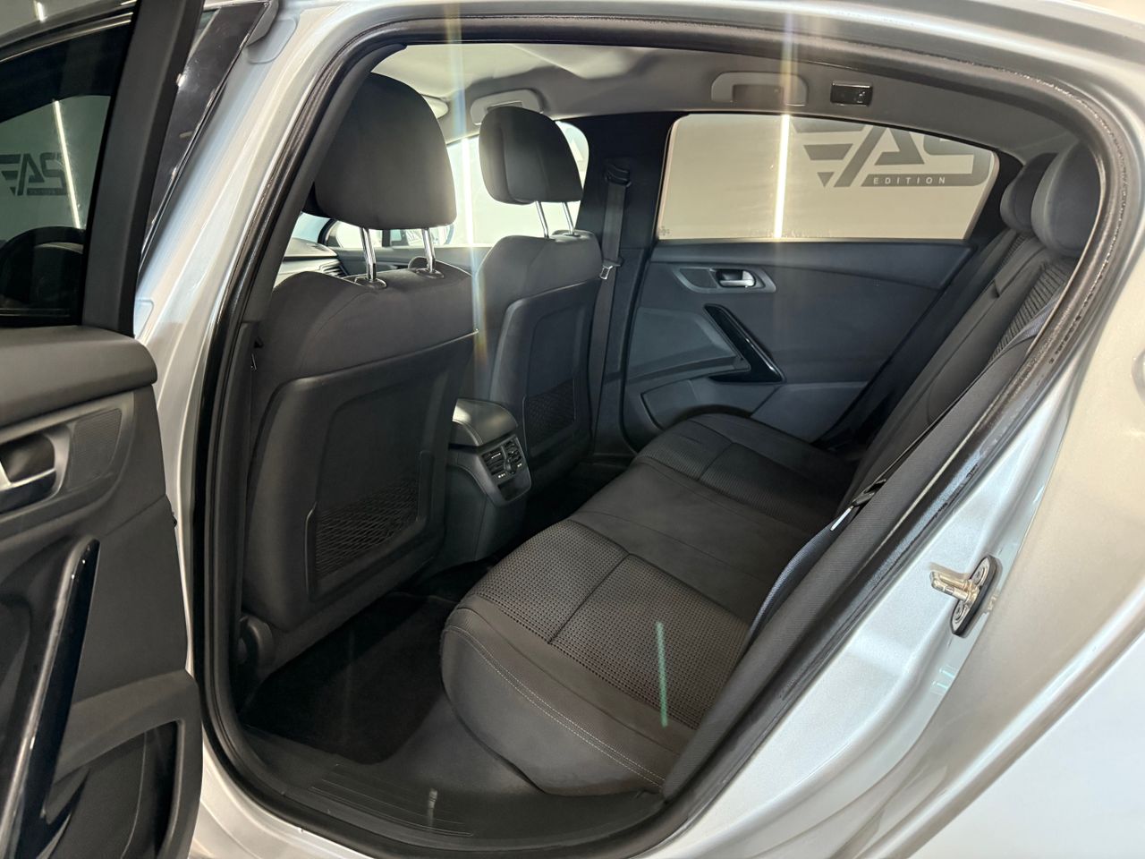 Imagen 77 del Peugeot 508 en Auto Select Edition, Figueres