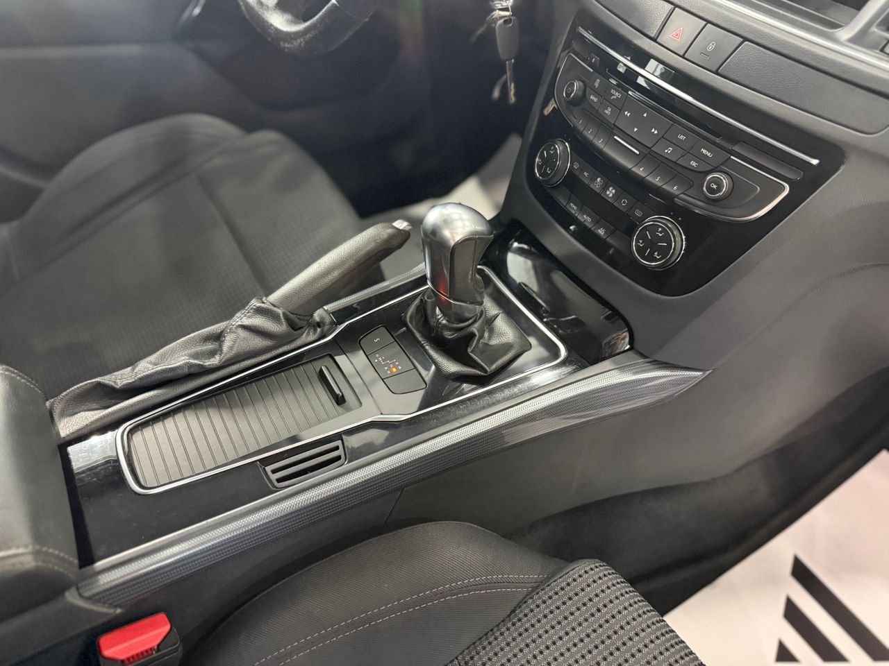 Imagen 159 del Peugeot 508 en Auto Select Edition, Figueres