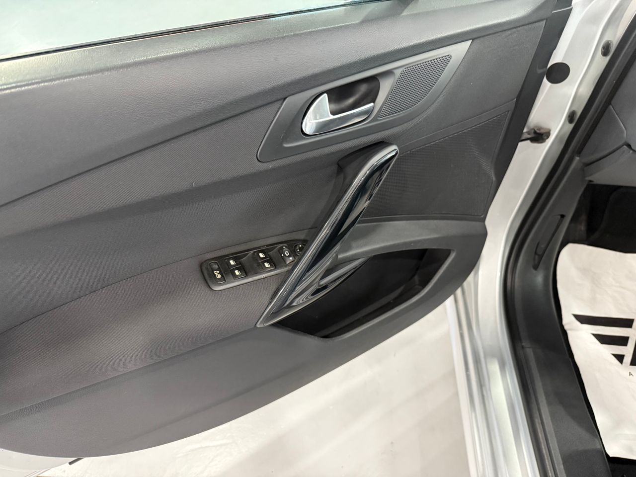 Imagen 90 del Peugeot 508 en Auto Select Edition, Figueres