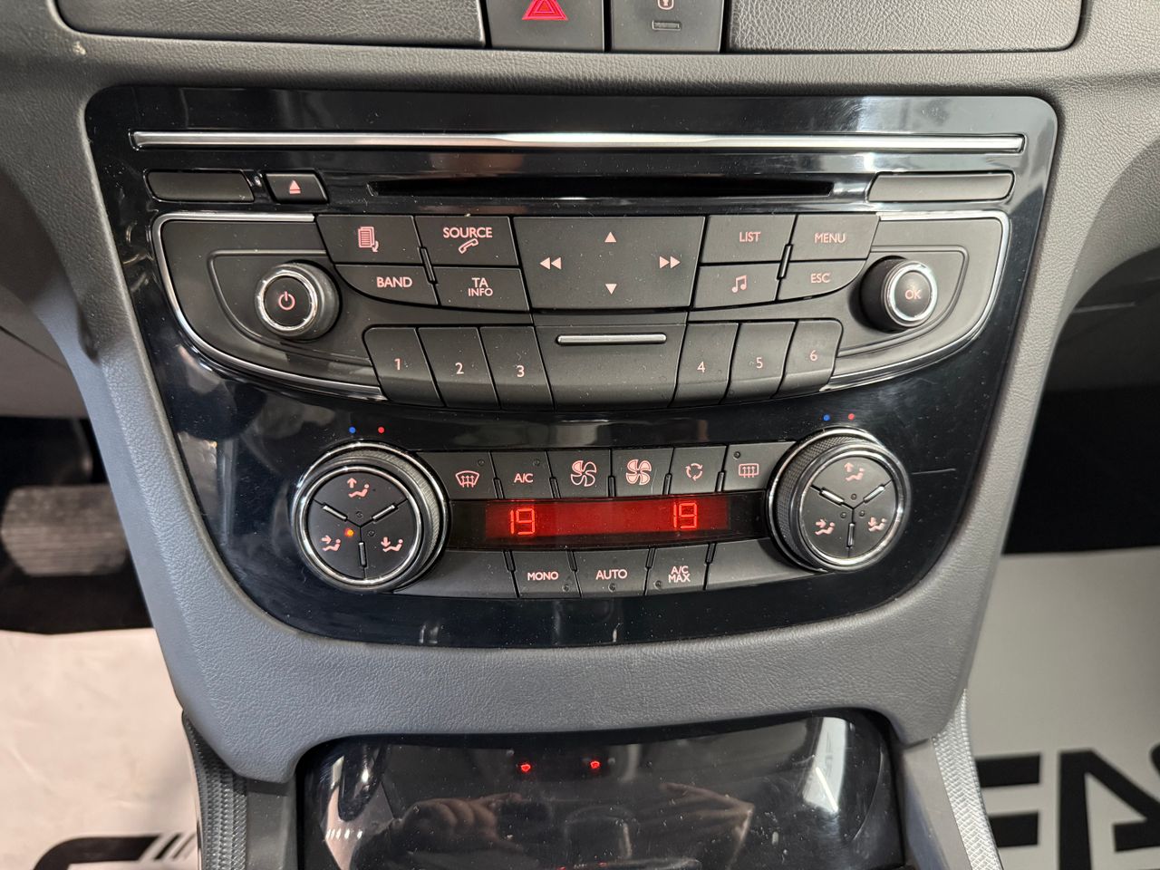 Imagen 124 del Peugeot 508 en Auto Select Edition, Figueres