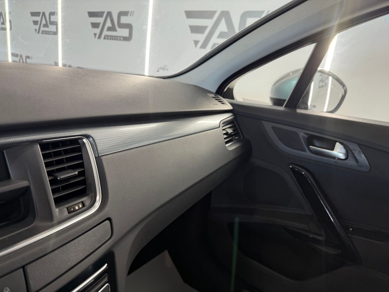 Imagen 113 del Peugeot 508 en Auto Select Edition, Figueres