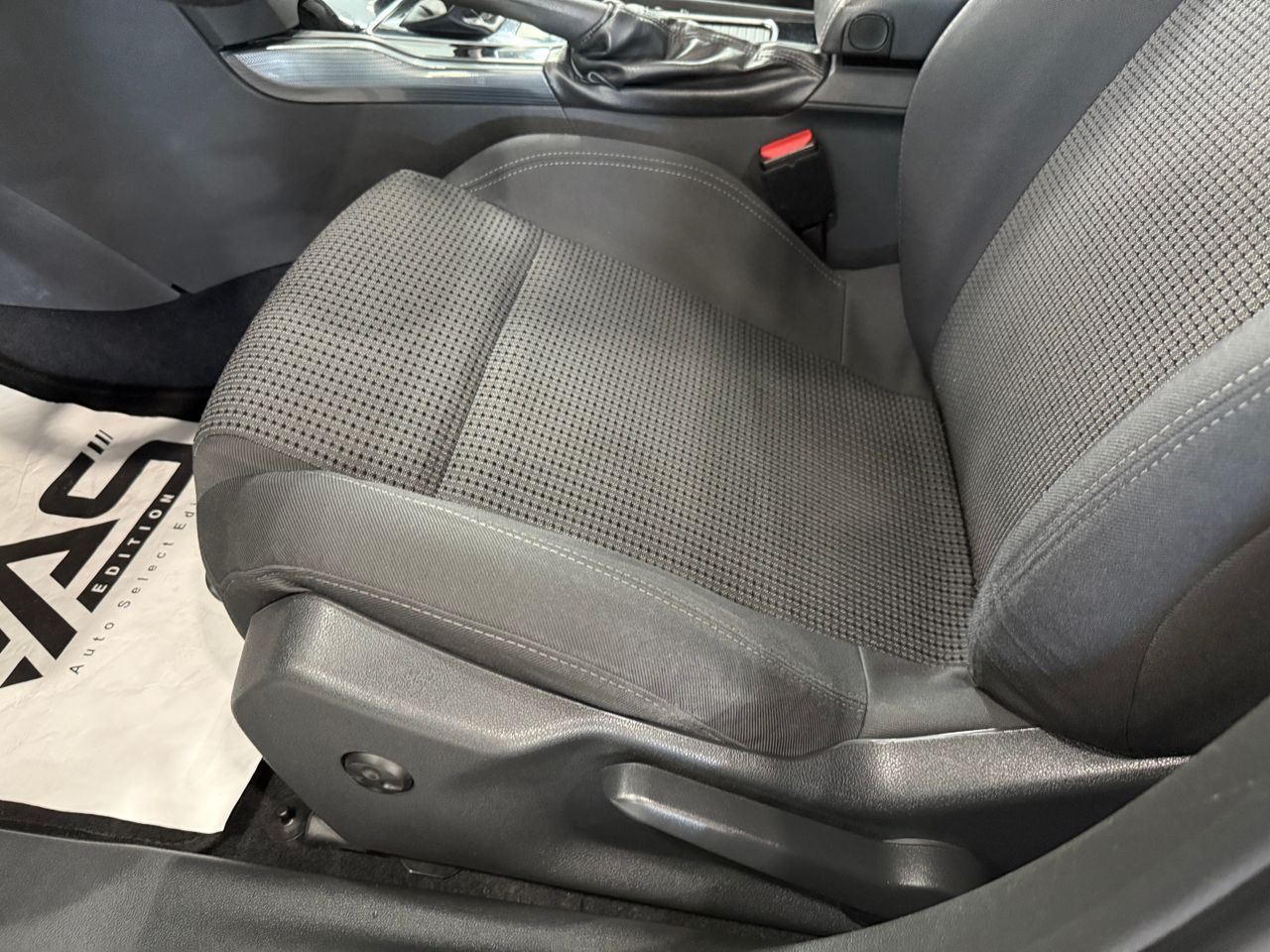 Imagen 101 del Peugeot 508 en Auto Select Edition, Figueres