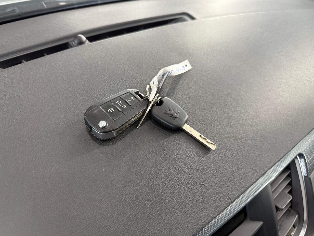 Imagen 129 del Peugeot 508 en Auto Select Edition, Figueres