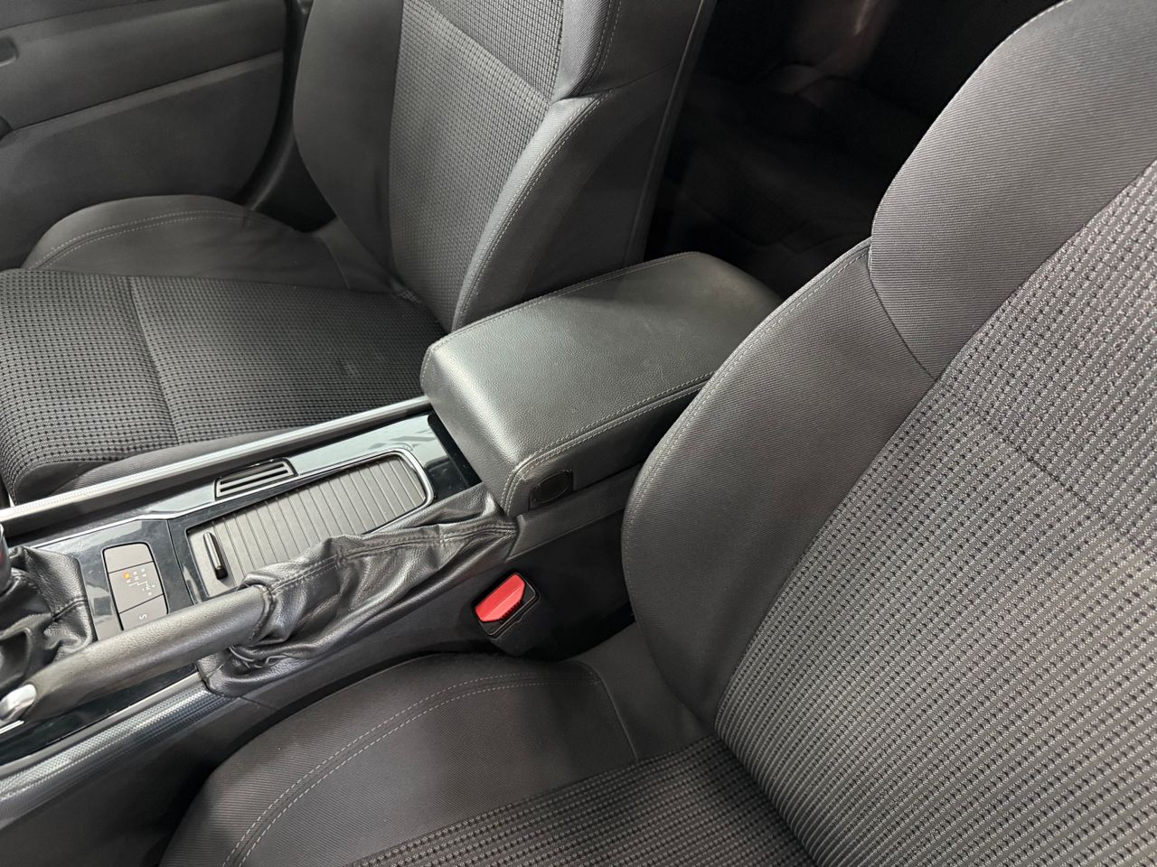 Imagen 107 del Peugeot 508 en Auto Select Edition, Figueres
