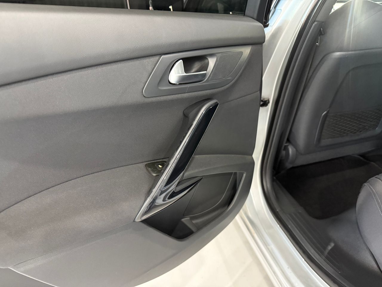 Imagen 76 del Peugeot 508 en Auto Select Edition, Figueres
