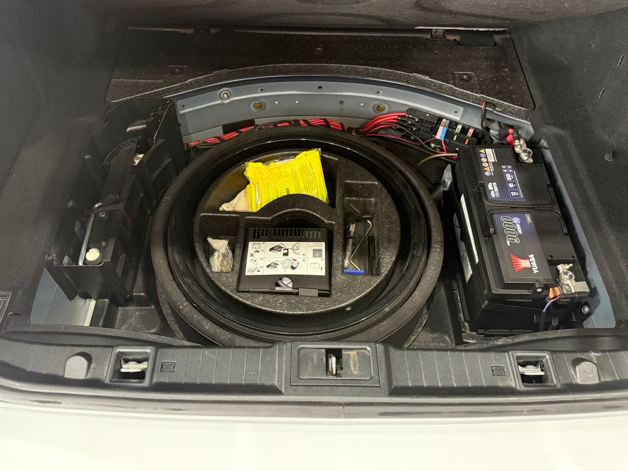 Imagen 77 del Mercedes Clase E en Auto Select Edition, Figueres