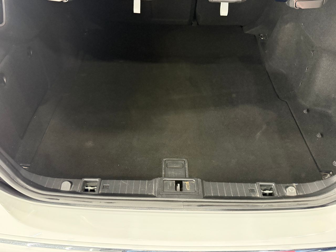 Imagen 76 del Mercedes Clase E en Auto Select Edition, Figueres