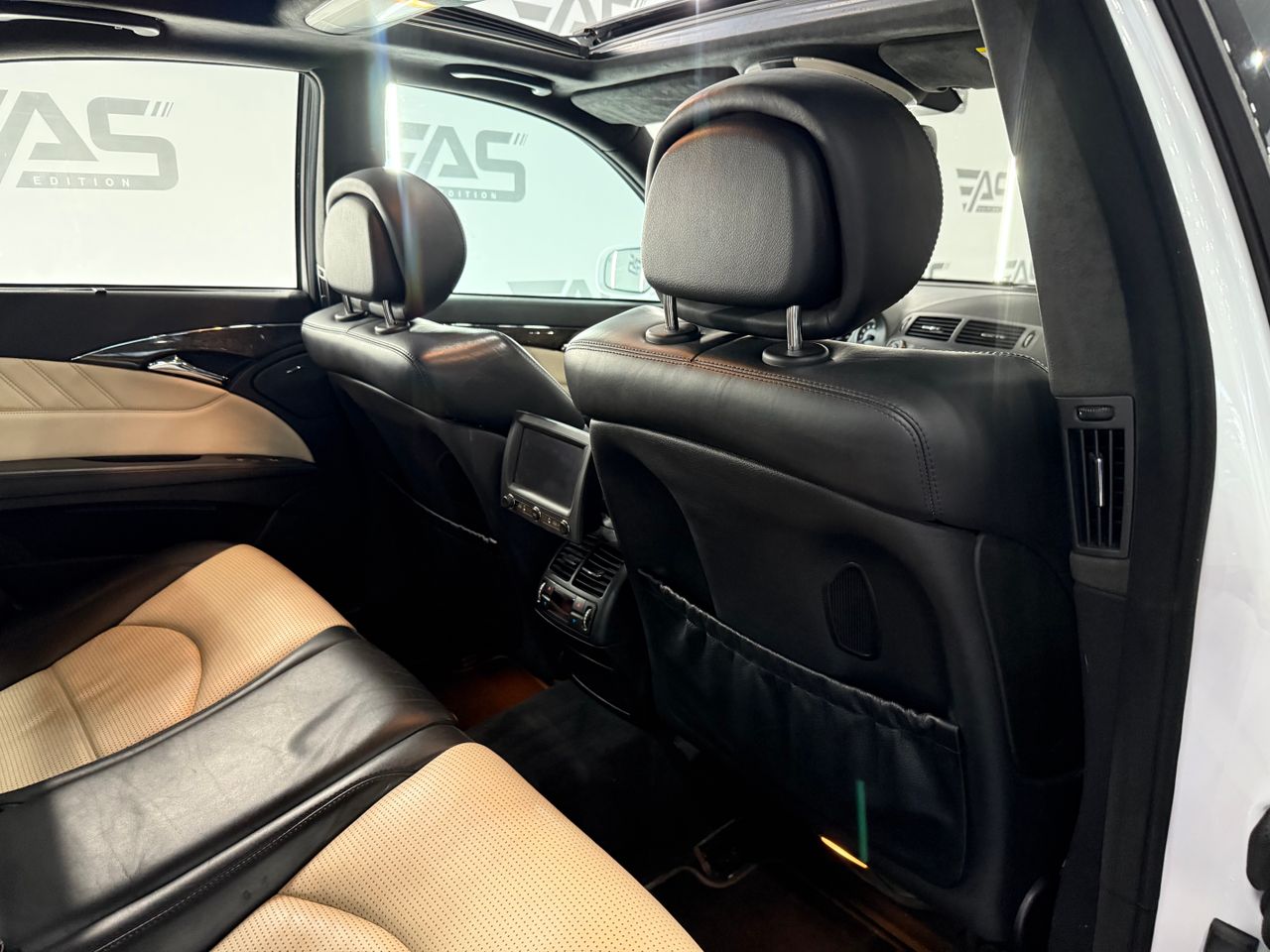 Imagen 121 del Mercedes Clase E en Auto Select Edition, Figueres