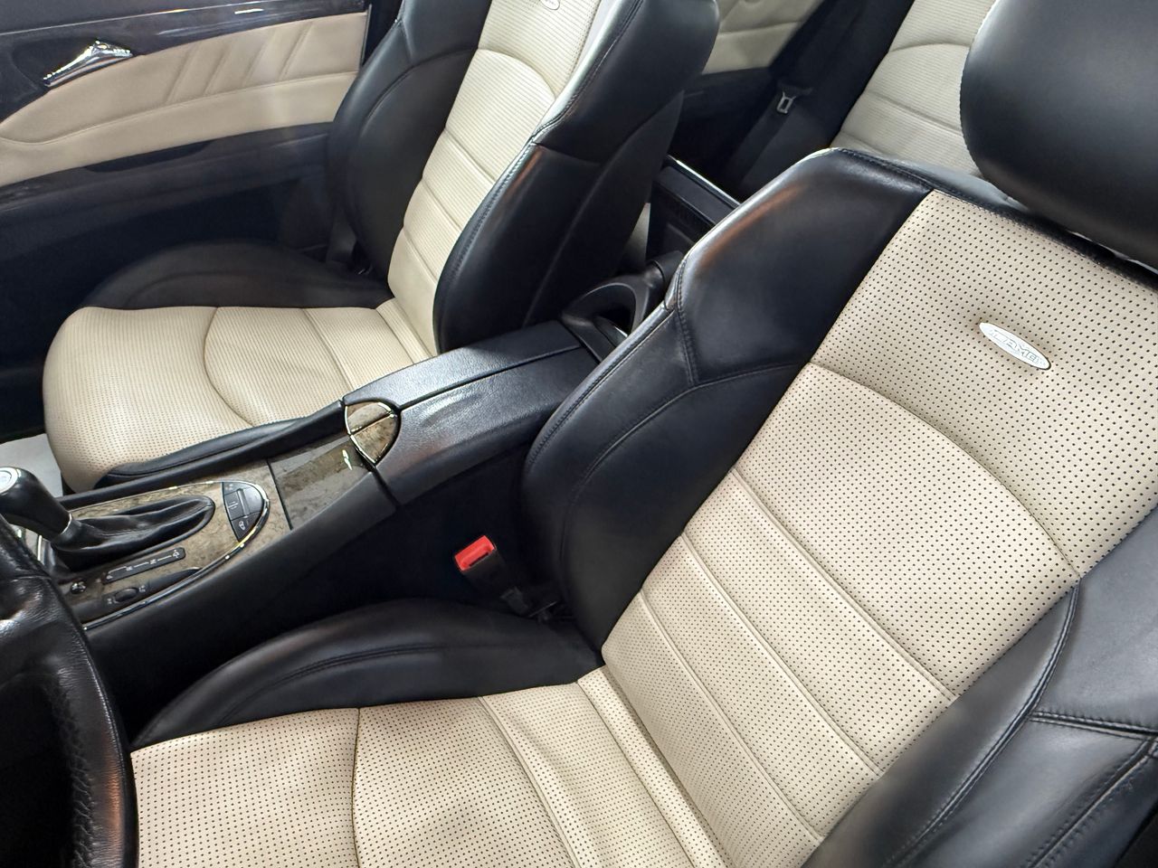 Imagen 189 del Mercedes Clase E en Auto Select Edition, Figueres
