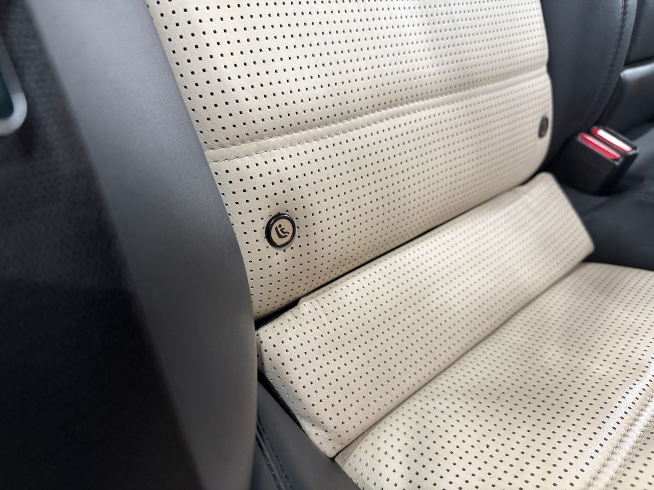 Imagen 127 del Mercedes Clase E en Auto Select Edition, Figueres
